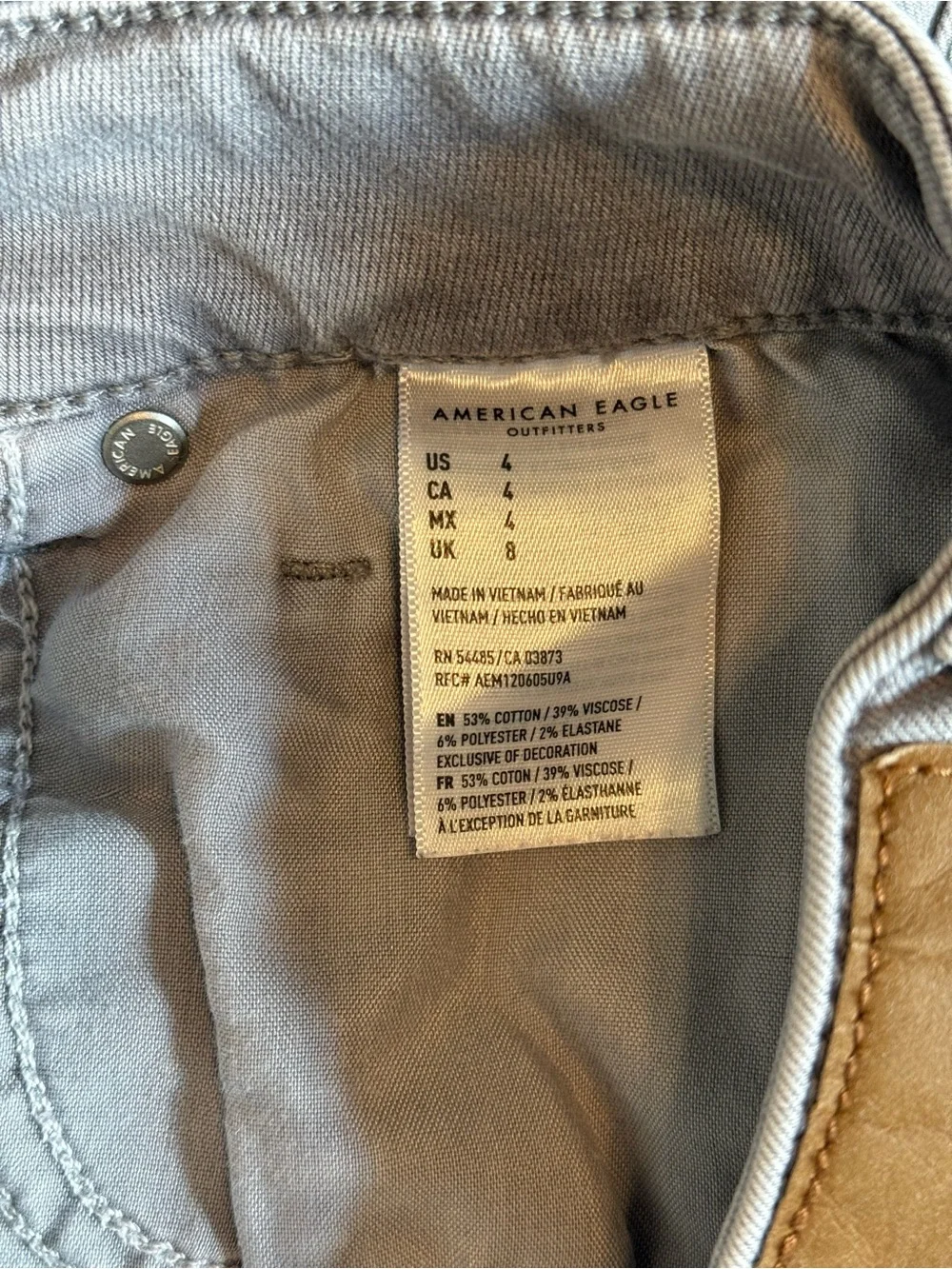 American Eagle Hi-Rise Shortie Gray Denim Shorts Size 4 Stretch